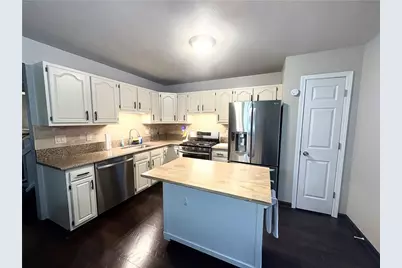 308 Brohios Dr, Center Township, PA 15061 - Photo 14