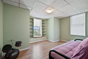 5234 Waltherman St, Ross Twp, PA 15229 - Photo 16