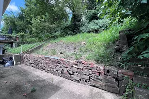 333 Lawn St, Pittsburgh, PA 15213 - Photo 18