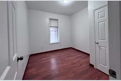 333 Lawn St, Pittsburgh, PA 15213 - Photo 10