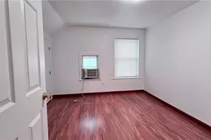 333 Lawn St, Pittsburgh, PA 15213 - Photo 12