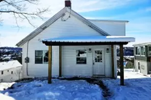 806 Ridge Ave, Jeannette, PA 15644 - Photo 2