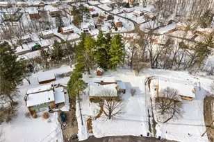 369 Haugh Dr, Pittsburgh, PA 15237 - Photo 2