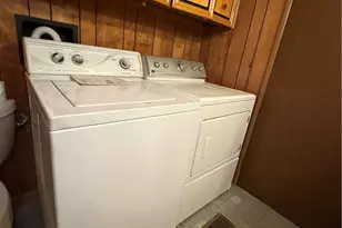 10 Spruce Ln, White Township, PA 15701 - Photo 20