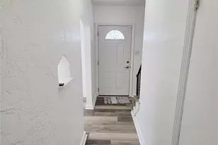 805 Laura Ave, West Mifflin, PA 15122 - Photo 14