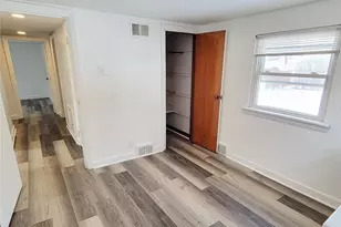 805 Laura Ave, West Mifflin, PA 15122 - Photo 30