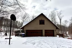 425 Pine Tract Rd, Center Township, PA 16061 - Photo 40