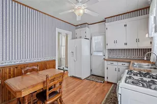 221 Kay St, Wampum, PA 16157 - Photo 20