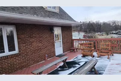 675 Meadow Ln, Rochester, PA 15074 - Photo 32