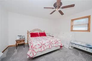 306 Pleasant View Dr, East Franklin Township, PA 16201 - Photo 8