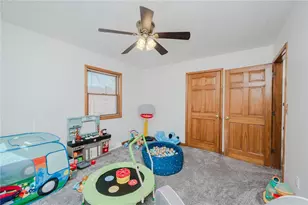 306 Pleasant View Dr, East Franklin Township, PA 16201 - Photo 16