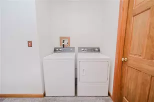 306 Pleasant View Dr, East Franklin Township, PA 16201 - Photo 20