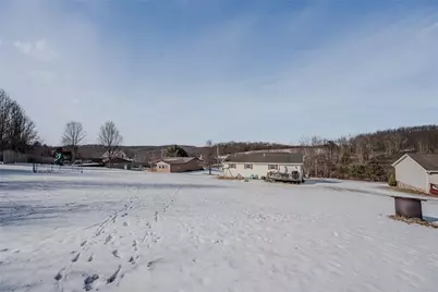 306 Pleasant View Dr, East Franklin Township, PA 16201 - Photo 28