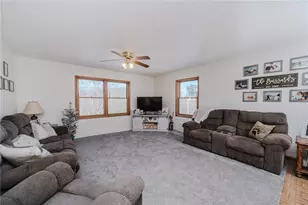 306 Pleasant View Dr, East Franklin Township, PA 16201 - Photo 24