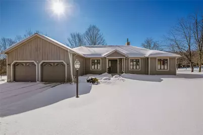 151 E Airpark Road, Indian Lake Boro, PA 15926 - Photo 2