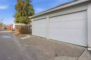 115 Locust St, Scott Township, PA 15106 - Photo 36