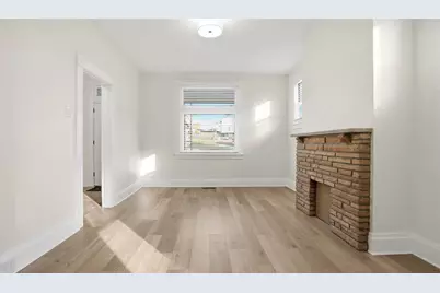 115 Locust St, Scott Township, PA 15106 - Photo 6