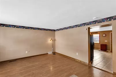 1264 8th Ave, Harrison Township, PA 15065 - Photo 2