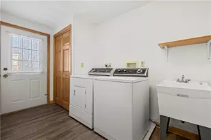 230 Roebling Dr, Saxonburg Boro, PA 16056 - Photo 14
