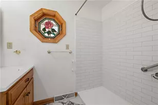 230 Roebling Dr, Saxonburg Boro, PA 16056 - Photo 16