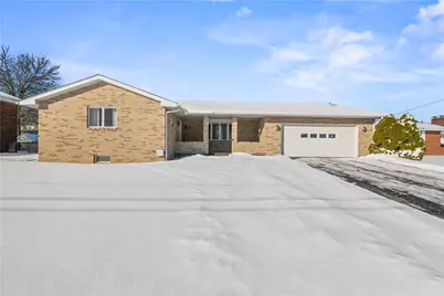 230 Roebling Dr, Saxonburg Boro, PA 16056 - Photo 1