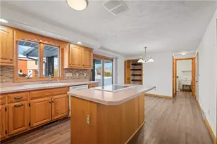 230 Roebling Dr, Saxonburg Boro, PA 16056 - Photo 10