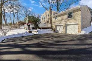 118 Rivercrest Dr, Moon/Crescent Twp, PA 15108 - Photo 24