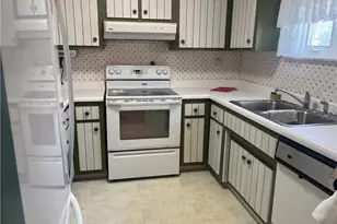 451/457 Joffre Cherry Valley, Smith Township, PA 15021 - Photo 22