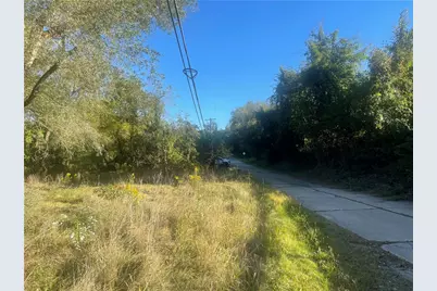 102 Turnbull Ln, Perry Township, PA 15492 - Photo 2