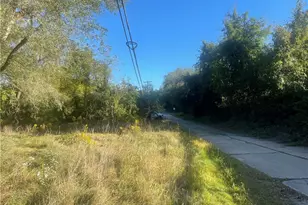 102 Turnbull Ln, Perry Township, PA 15492 - Photo 2