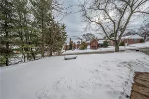 502 Moreland Dr, Pittsburgh, PA 15243 - Photo 42