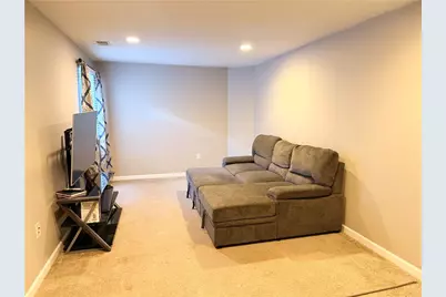 313 Fairgate Dr, Pine Township, PA 15090 - Photo 18