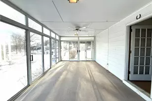 1449 Parkview Dr, Pittsburgh, PA 15101 - Photo 8