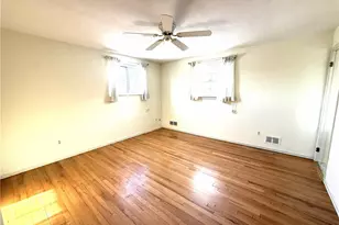 1449 Parkview Dr, Pittsburgh, PA 15101 - Photo 16