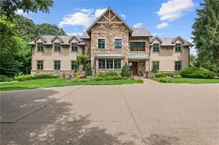 607 Fair Winds Ct, Hempfield Township, PA 15601 - Photo 1