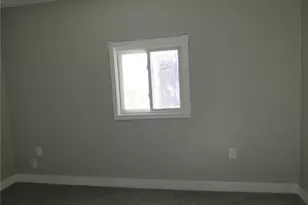 301 Paur St, Pittsburgh, PA 15211 - Photo 6