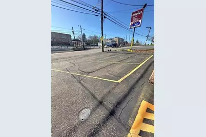 5133 Brightwood Rd, Bethel Park, PA 15102 - Photo 4