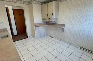 5133 Brightwood Rd, Bethel Park, PA 15102 - Photo 8