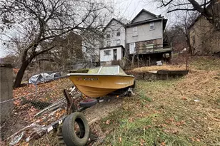 1114 N Wheeler St, Pittsburgh, PA 15221 - Photo 24