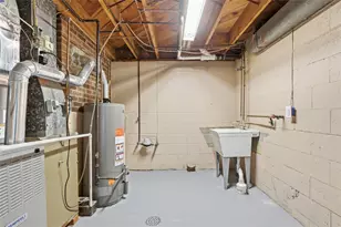 431 Colonial Dr, Monroeville, PA 15146 - Photo 26