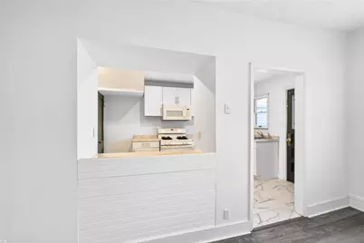 727 Vermont Ave, Glassport, PA 15045 - Photo 10