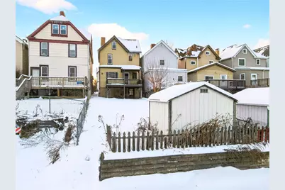 727 Vermont Ave, Glassport, PA 15045 - Photo 36