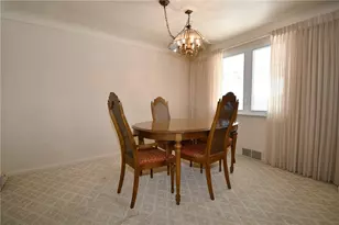 107 Queen Dr, Monroeville, PA 15146 - Photo 6