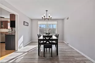 124 Sherwood, Hempfield Township, PA 15601 - Photo 8