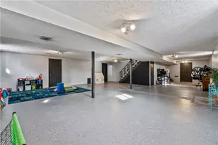 124 Sherwood, Hempfield Township, PA 15601 - Photo 22