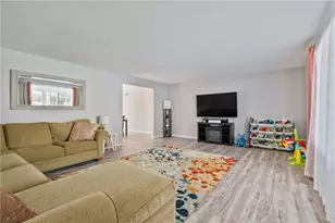 124 Sherwood, Hempfield Township, PA 15601 - Photo 14