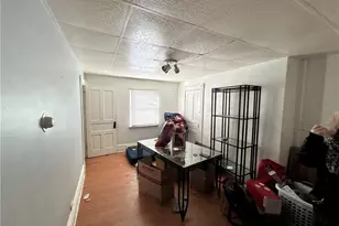 1 2nd St, Wilmerding, PA 15148 - Photo 8