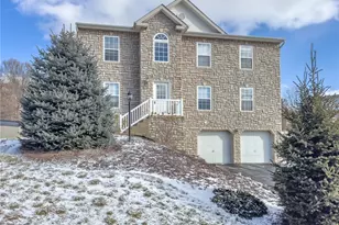 1309 Sandstone Dr, McDonald, PA 15057 - Photo 2