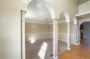 1309 Sandstone Dr, McDonald, PA 15057 - Photo 4