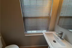 148 Ligonier Ln, Pittsburgh, PA 15068 - Photo 10